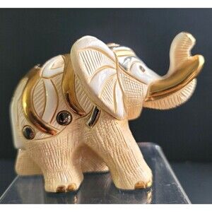 Artesania Rinconada Elephant De Rosa 728W 2009 White White Club Piece Figurine